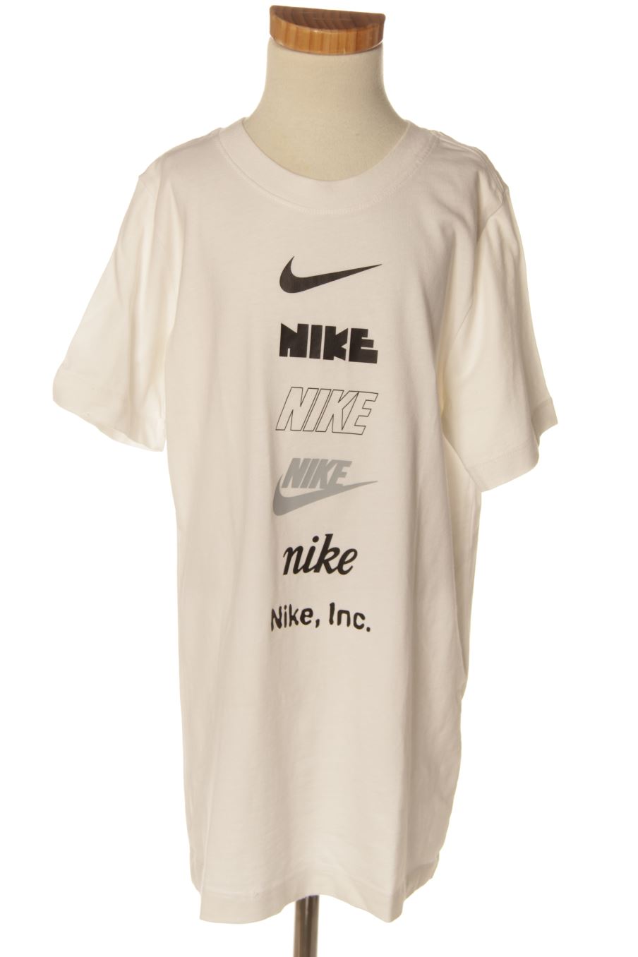 Camiseta de Nike de la talla 9 años de segunda mano