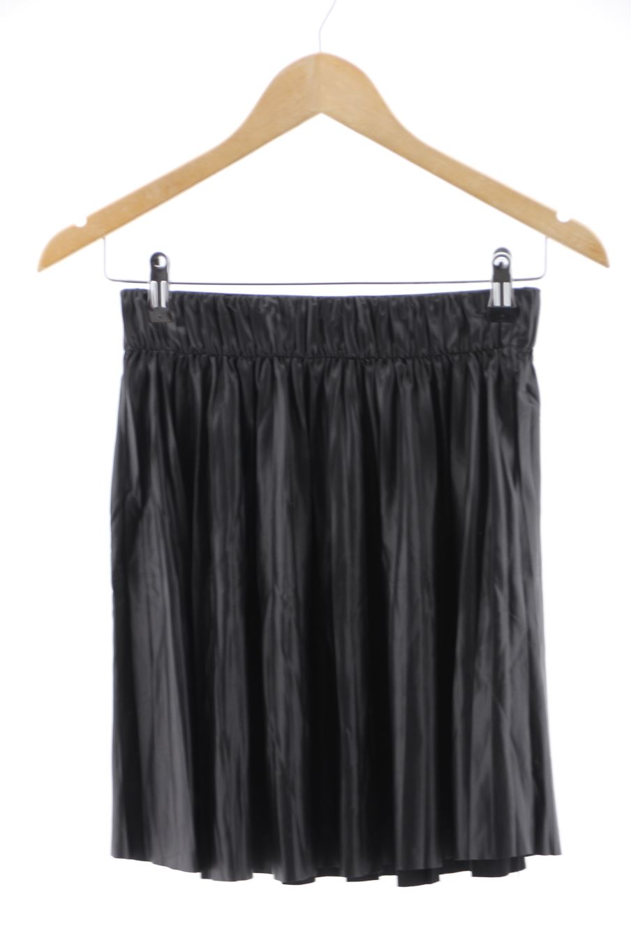 Jupe Only de la taille S, de couleur noir de synthétique