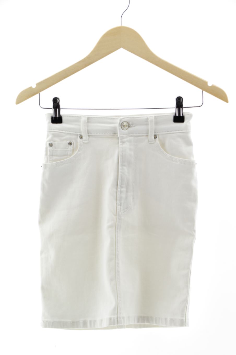 Gonne de Stradivarius de la talla 32, de color bianco