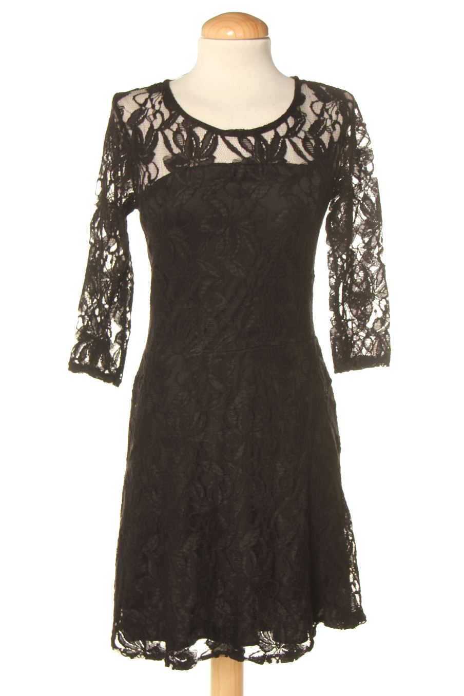 Robe casual Yessica (C&A) de la taille XS, de couleur noir