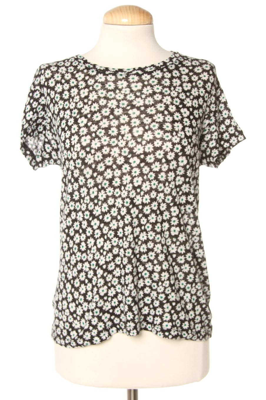 T-shirt Monoprix de la taille S, de couleur fleurs