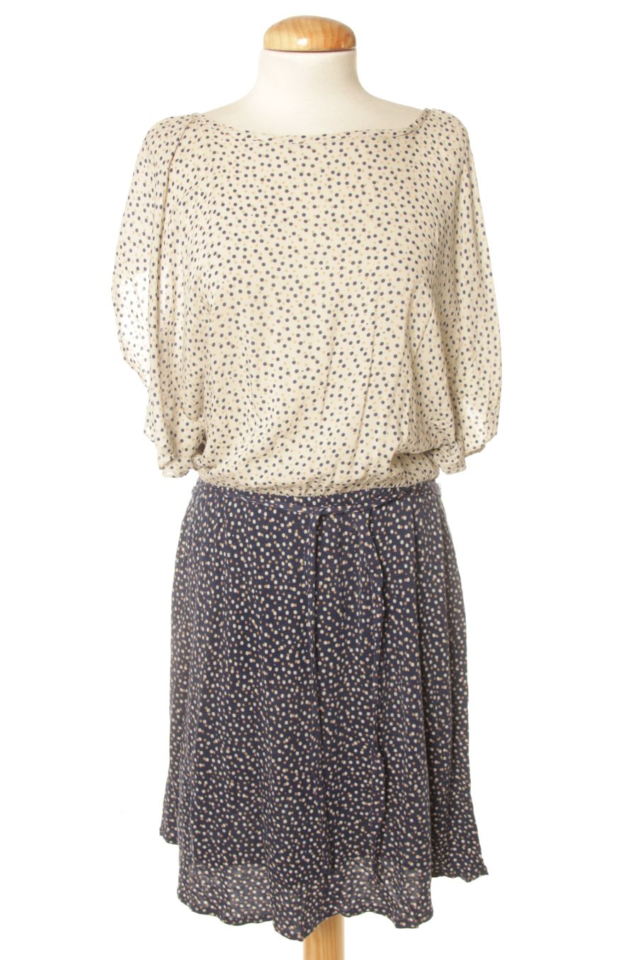 Robe casual Zara de la taille L, de couleur imprimés