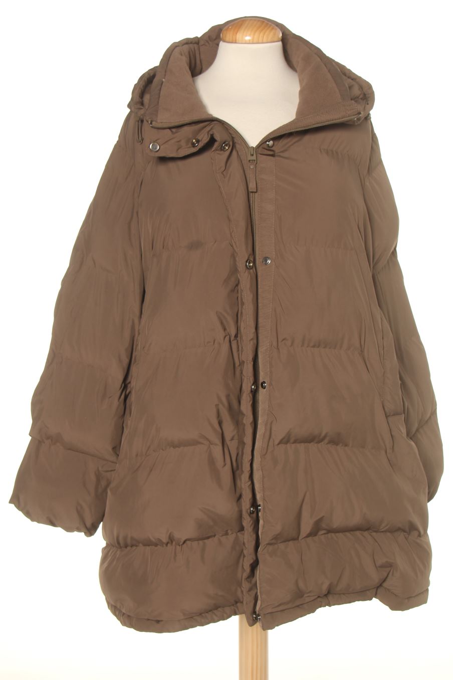 Manteau C&A de la taille SUPER XXL, de couleur gris