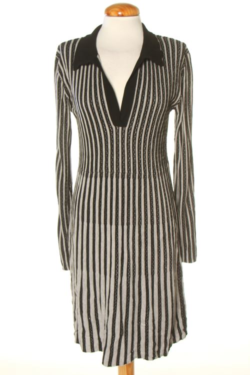 Einfaches Kleid