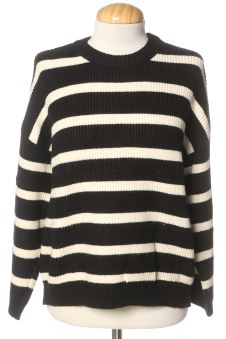Jersey XS Stradivarius, foto 1 de 2