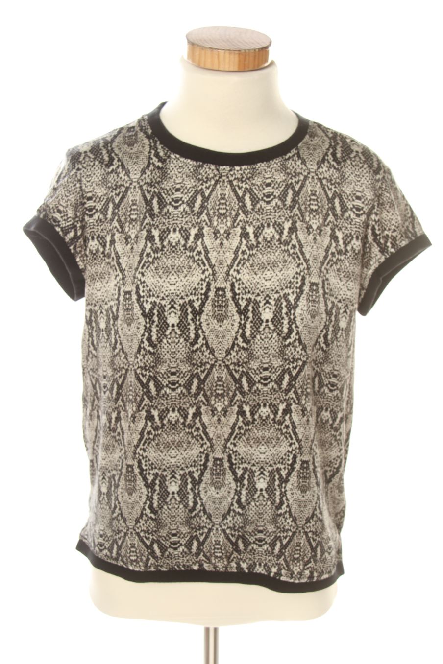 Blouse à manches courtes Zara de la taille XS, de couleur noir