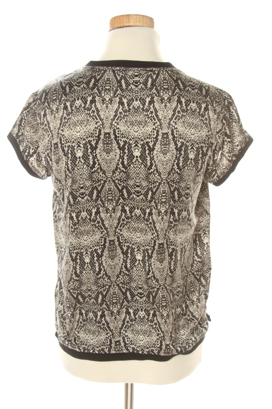 Blouse à manches courtes Zara de la taille XS, de couleur noir