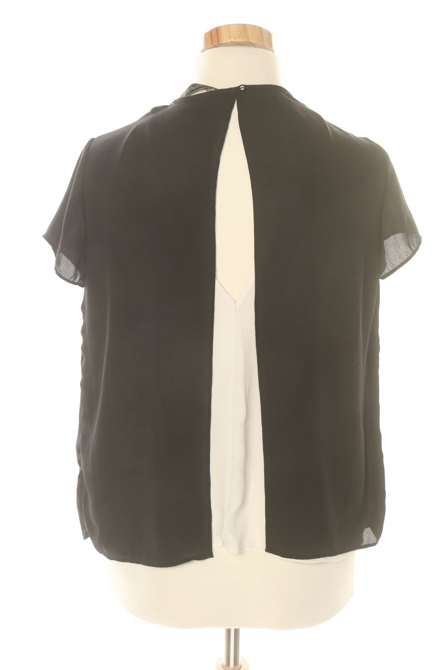 Blouse à manches courtes Trafaluc de la taille S, de couleur noir