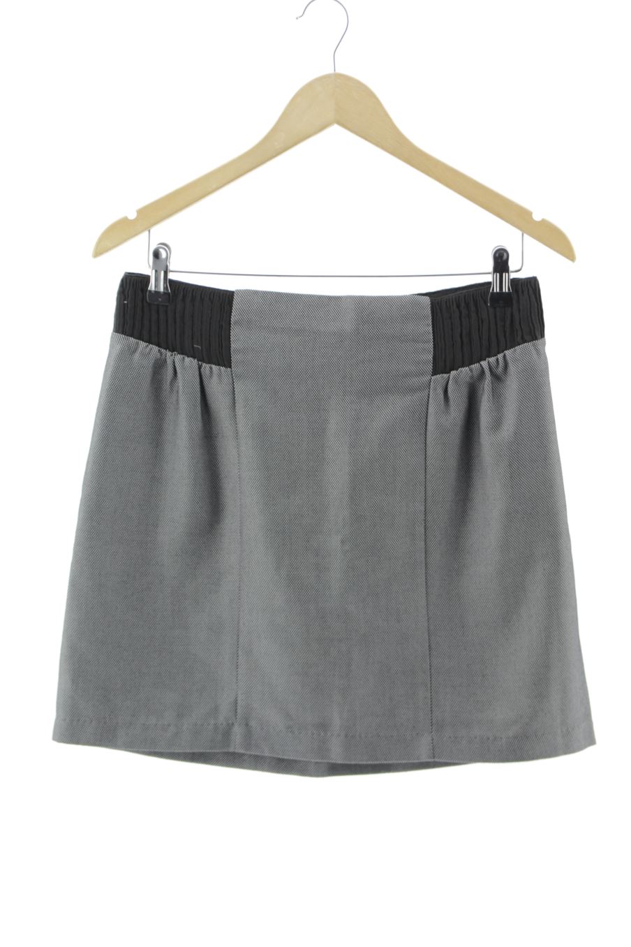 Gonne de Naf Naf de la talla 40, de color nero