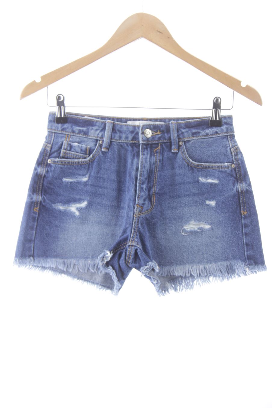 Shorts Stradivarius de la taille 32, de couleur bleu de denim