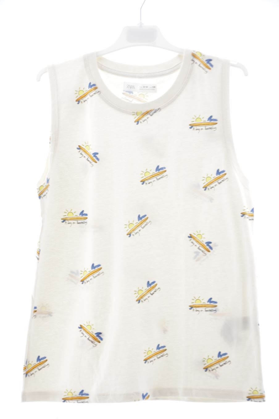 Camiseta sin mangas de Zara de la talla 9 años de segunda mano
