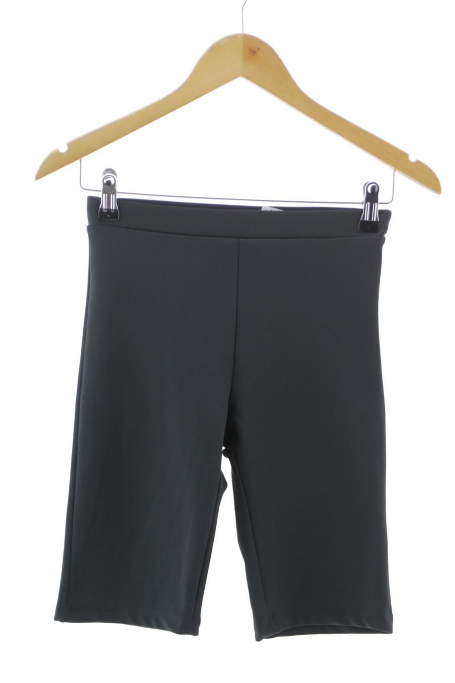 Pantalones cortos de deporte de Bershka de la talla XS, de color negro