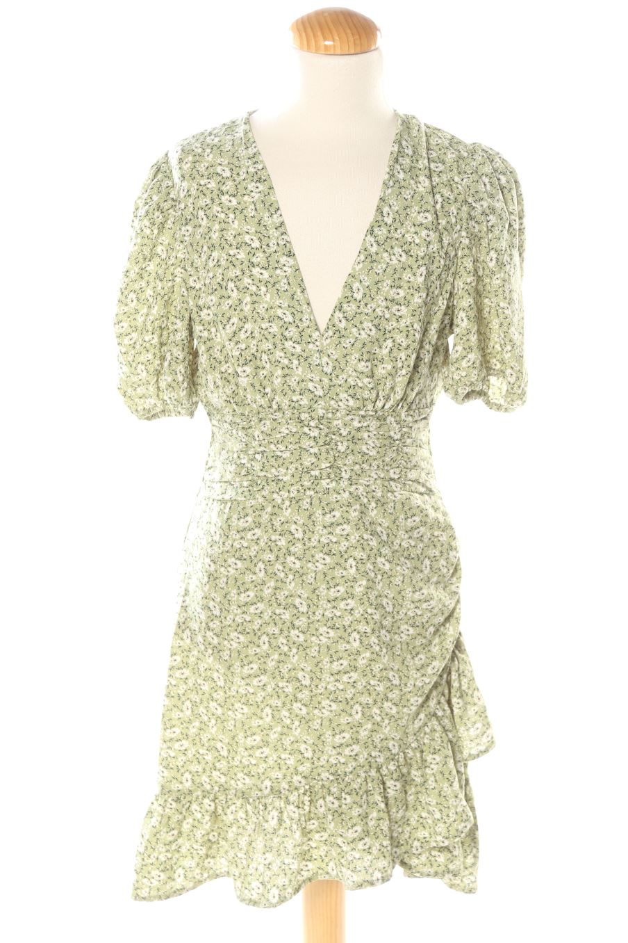 Robe casual Stradivarius de la taille S, de couleur fleurs