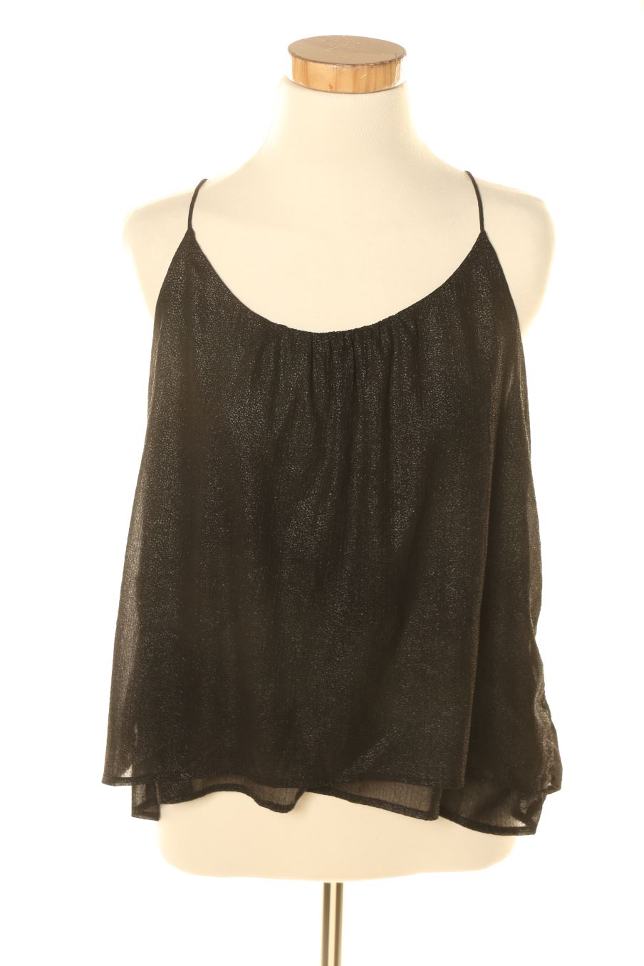 Top de H&M de la talla 36, de color negro