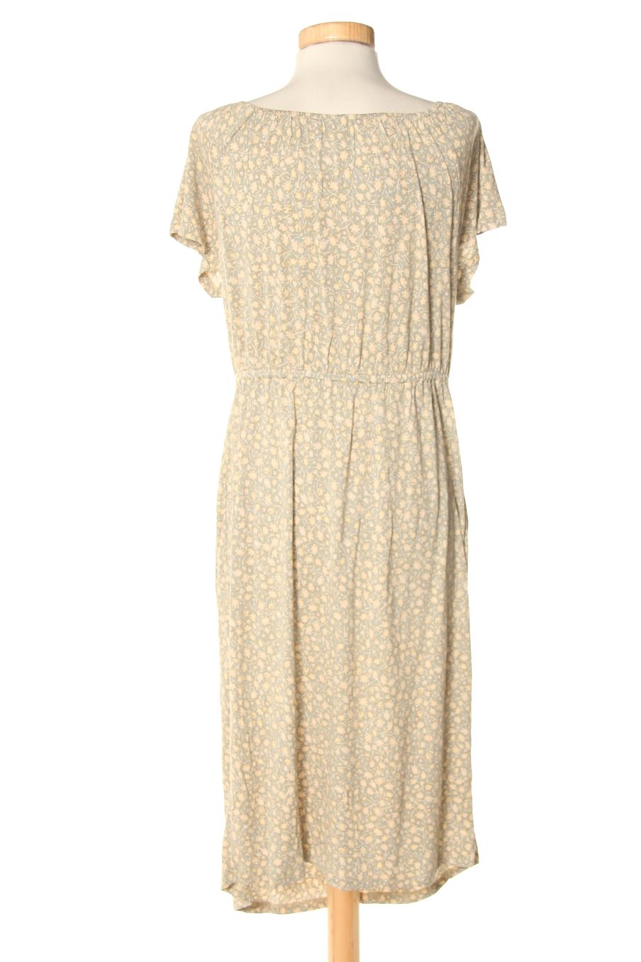 Robe casual H&M de la taille M, de couleur fleurs