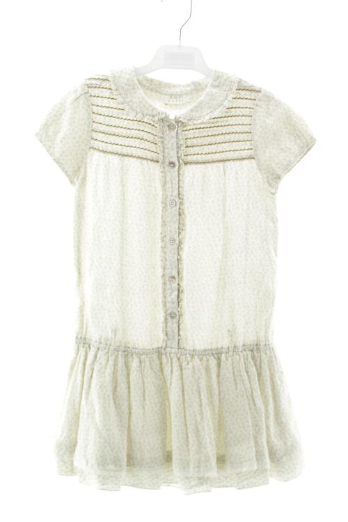 Aufwändiges Kleid