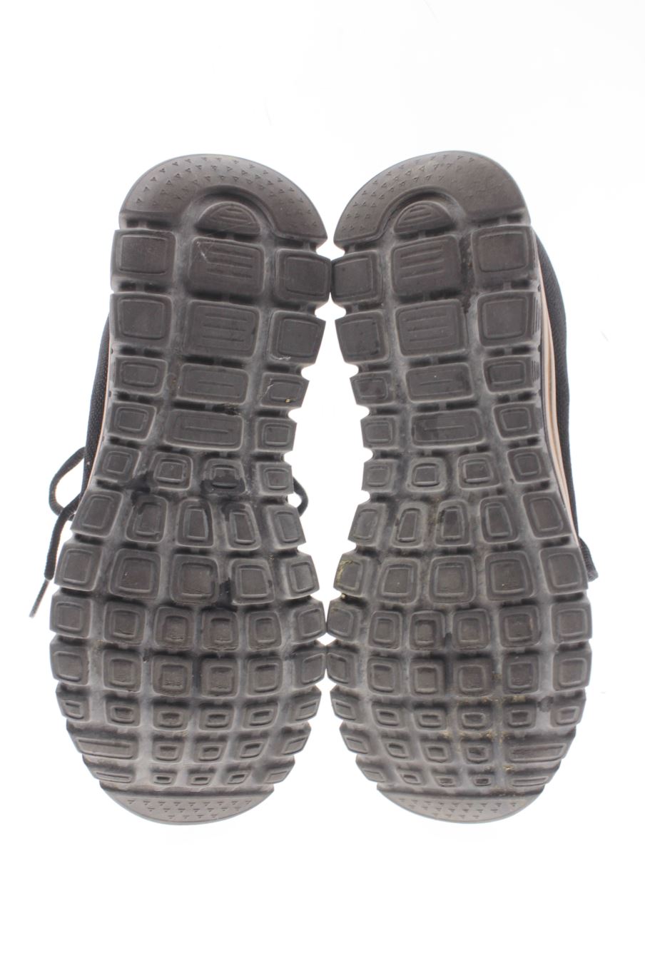 Deportivos de skechers de la talla 40, de color negro de
