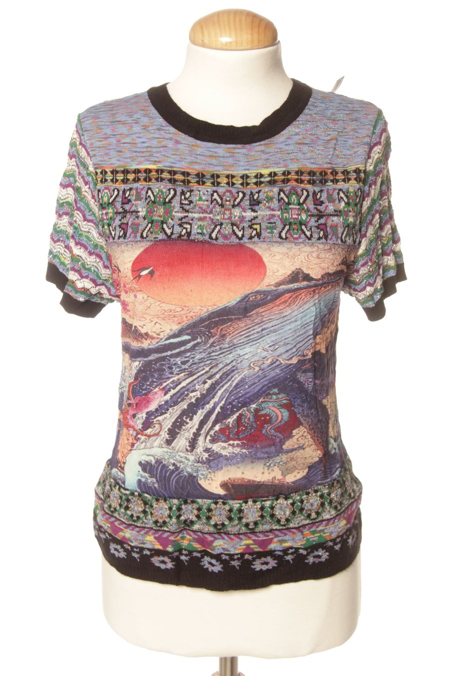 Pull Desigual de la taille S, de couleur imprimés