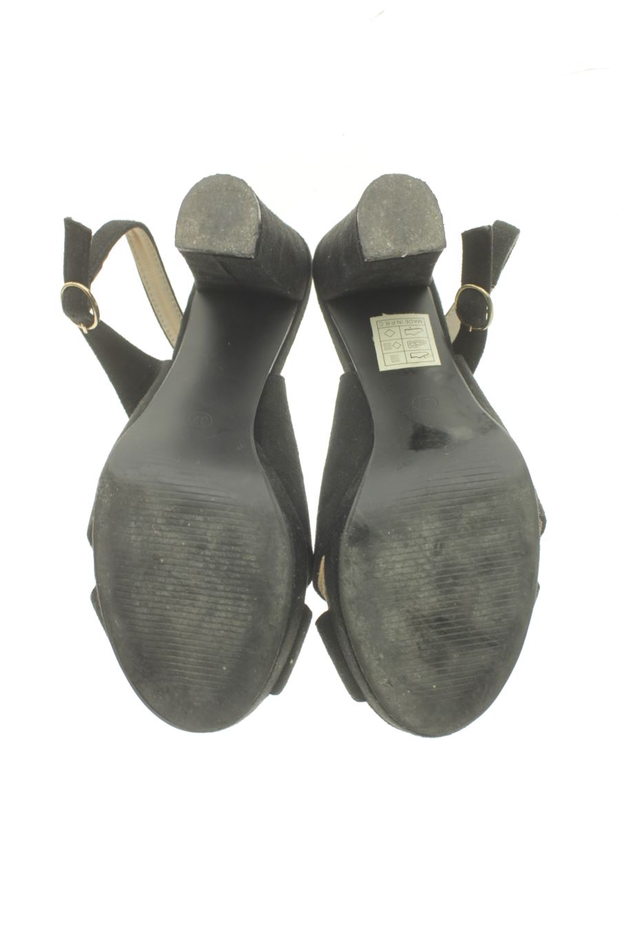 Sandalias tacon de H&D de la talla 37, de color negro de