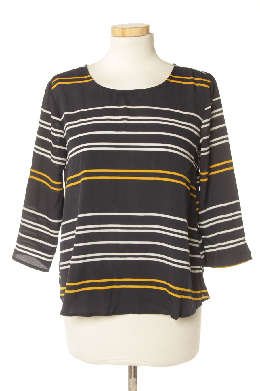 Blusa de manga larga de Pull & Bear de la talla S, de color rayas