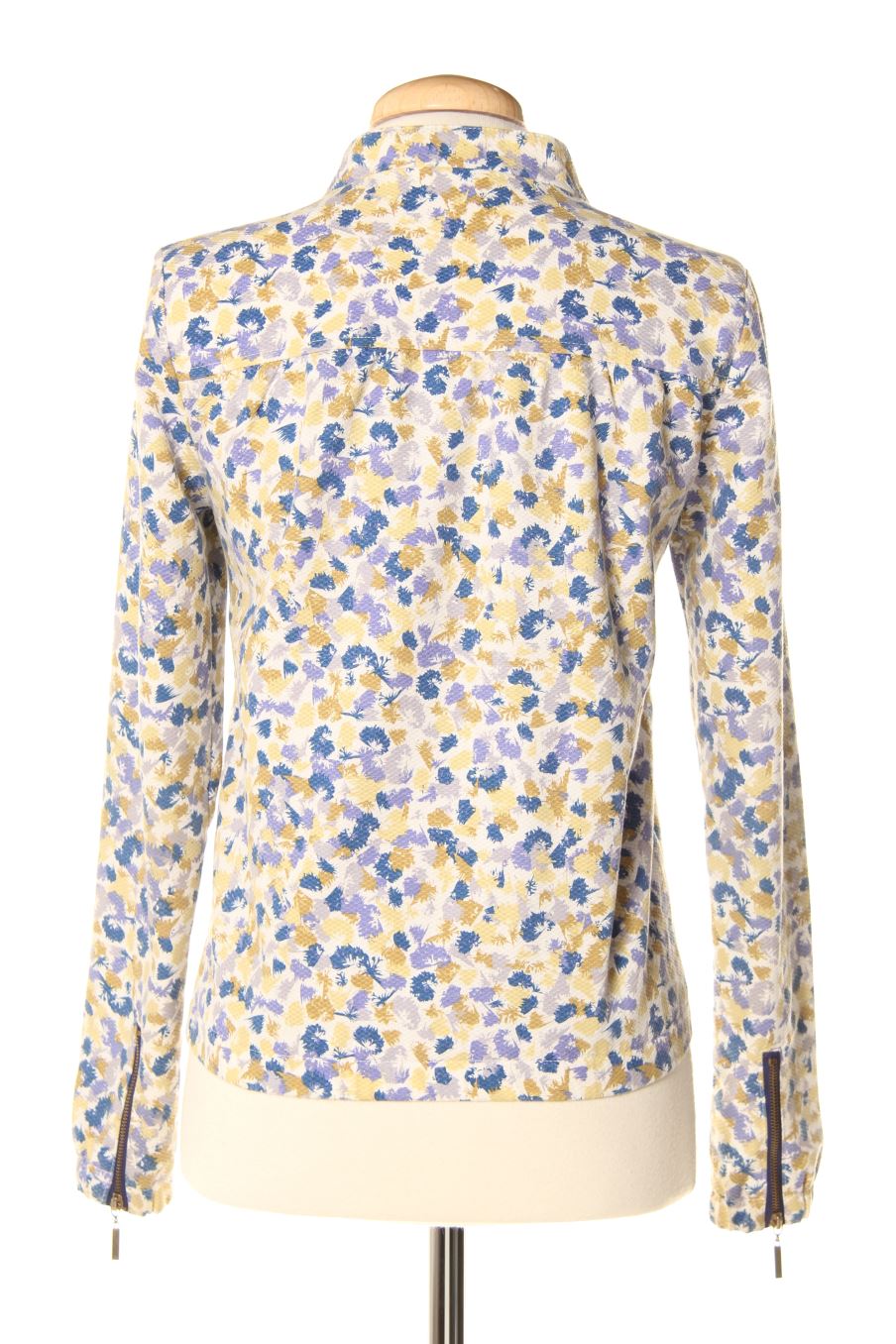 Cazadora de Karl Marc John de la talla XS, de color estampado