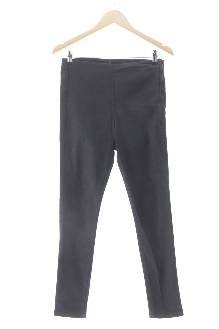 Jeans H&M de la taille 40, de couleur noir de denim