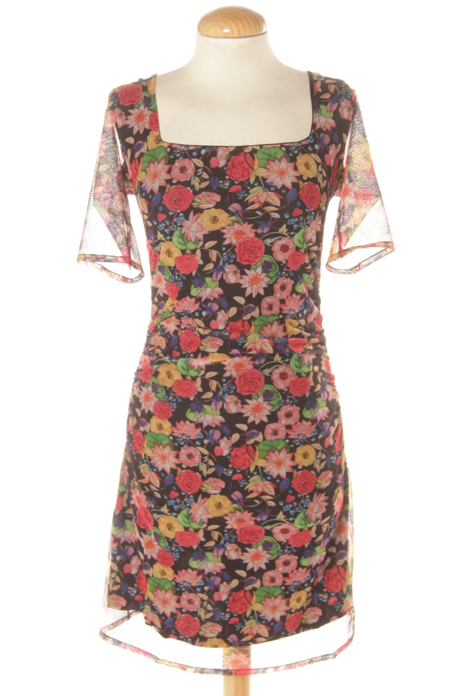 Robe casual Desigual de la taille M, de couleur fleurs