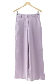 Pantalón 36 PRETTYLITTLETHING, foto 1 de 2