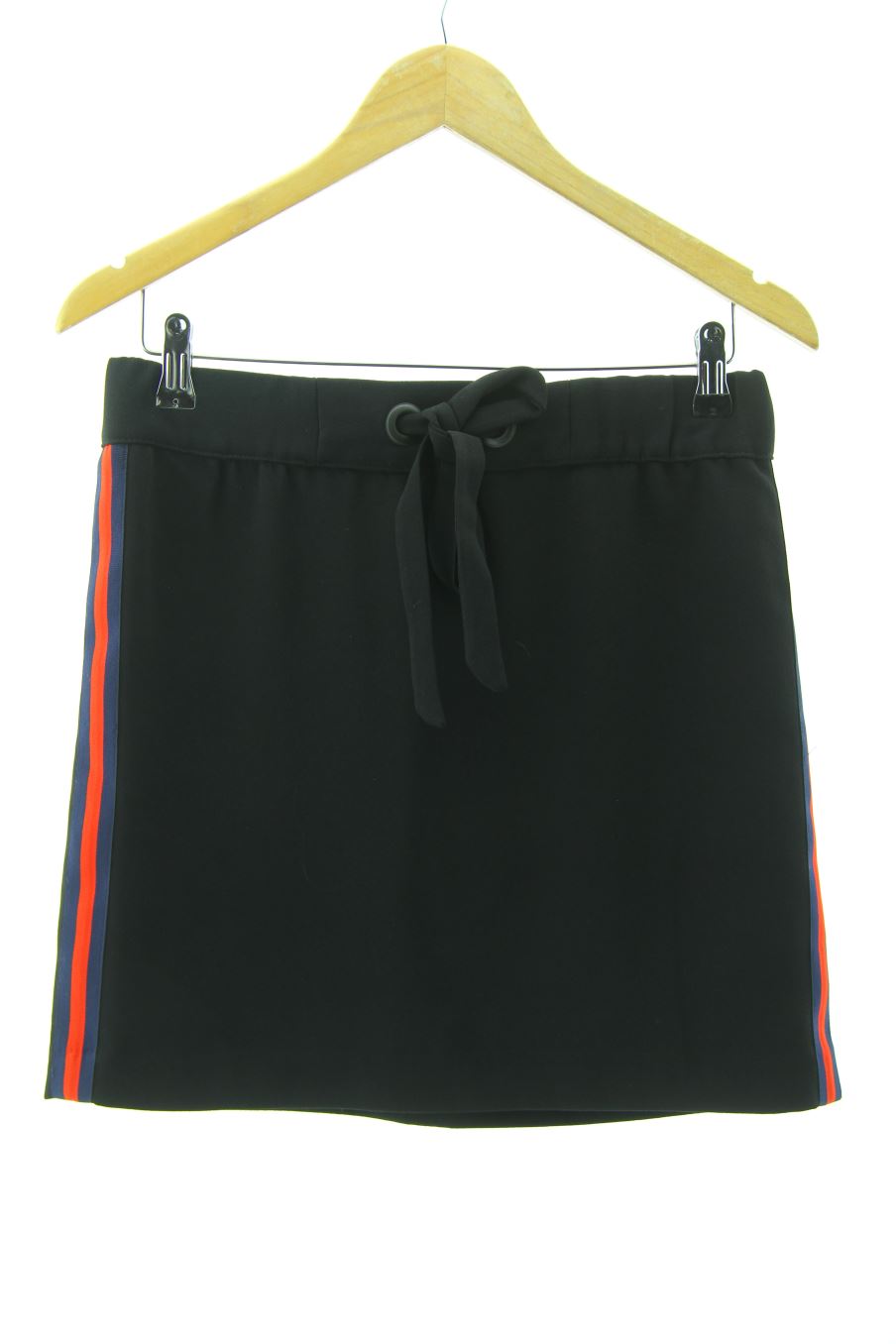 Jupe Camaieu de la taille 38, de couleur noir
