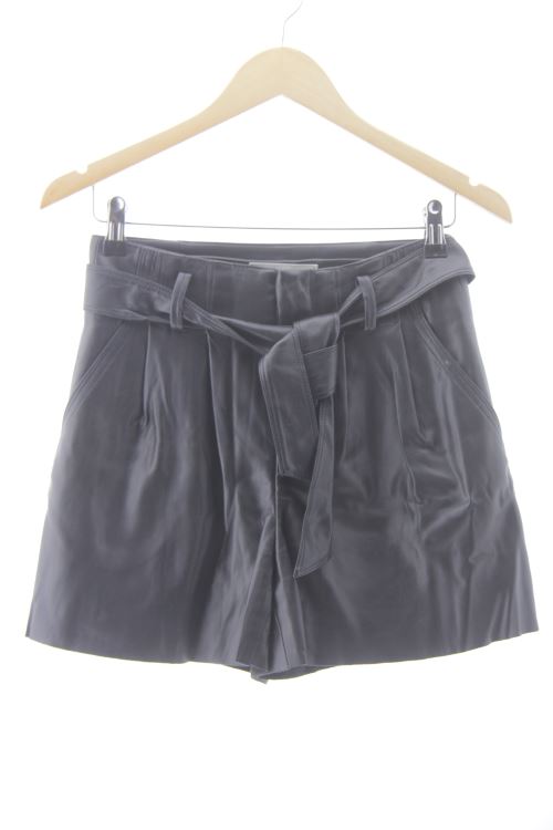Pantalón corto
