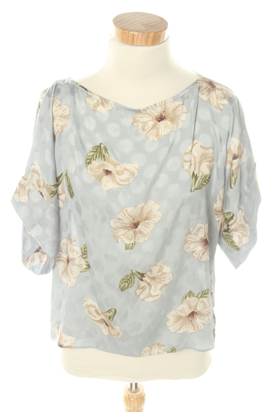 Blusa de manga corta de Zara de la talla S, de color flores