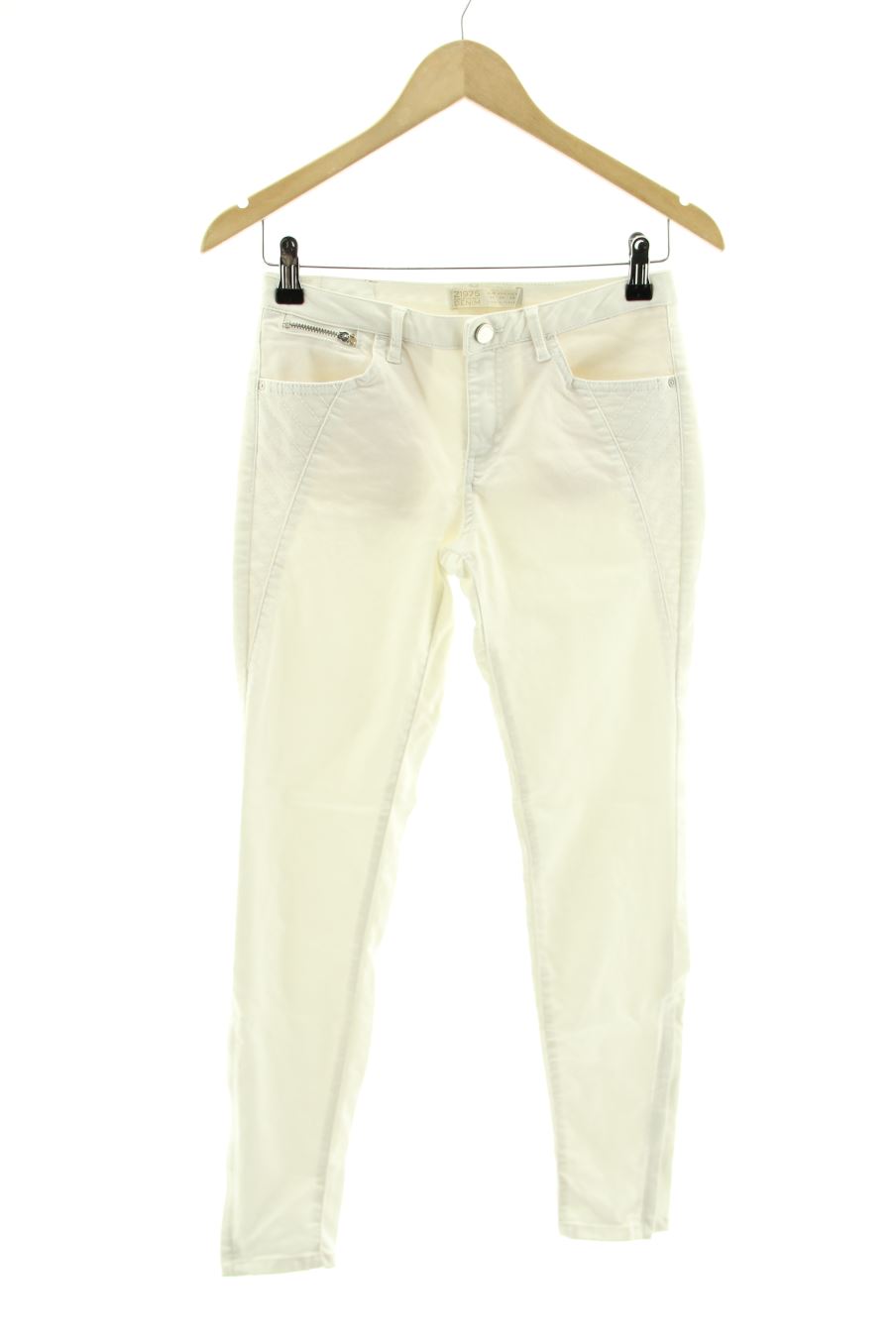 Jeans Zara de la taille 36, de couleur blanc de denim