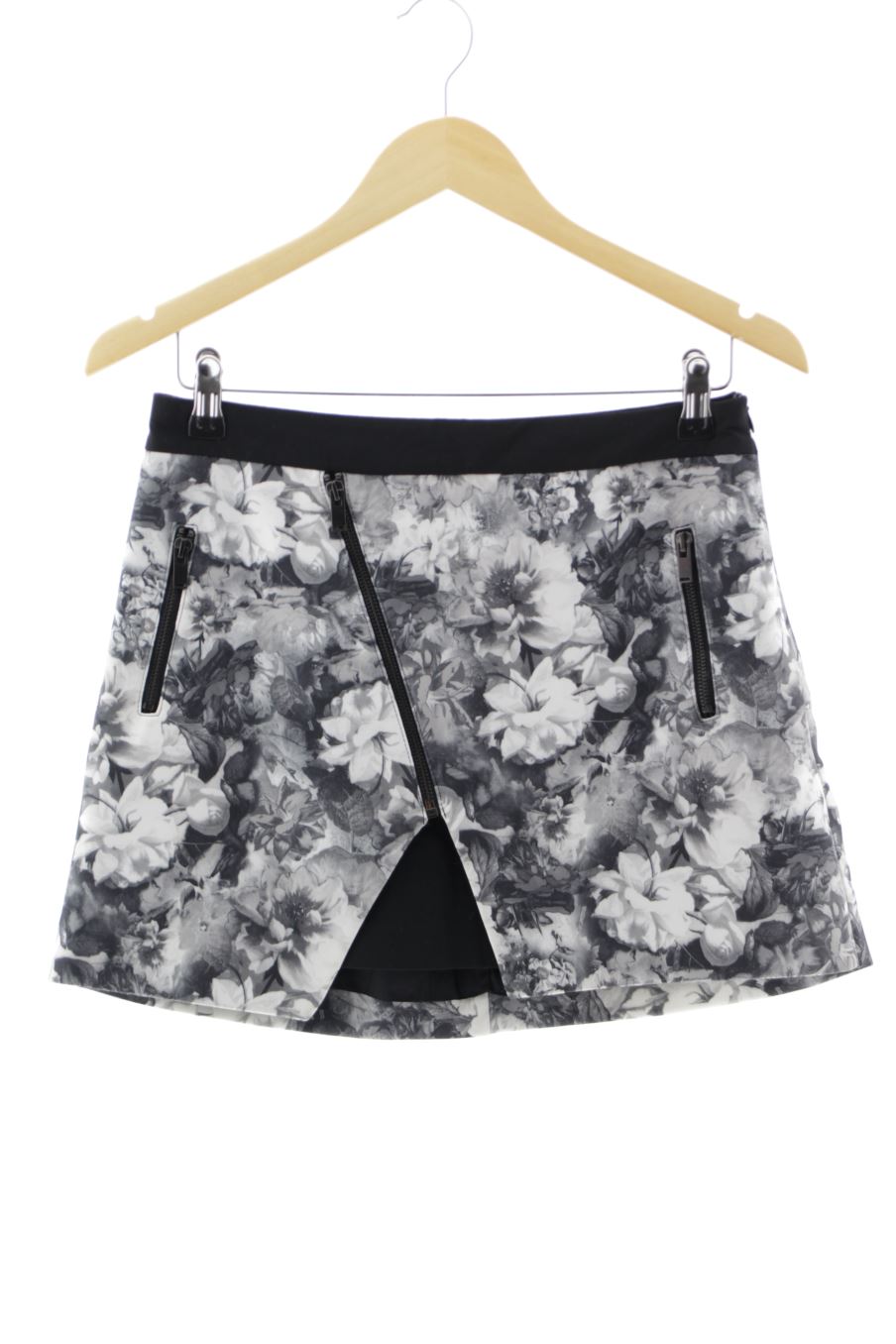 Jupe Zara de la taille M, de couleur fleurs
