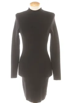 Robe M Bershka, photo 1 sur 2