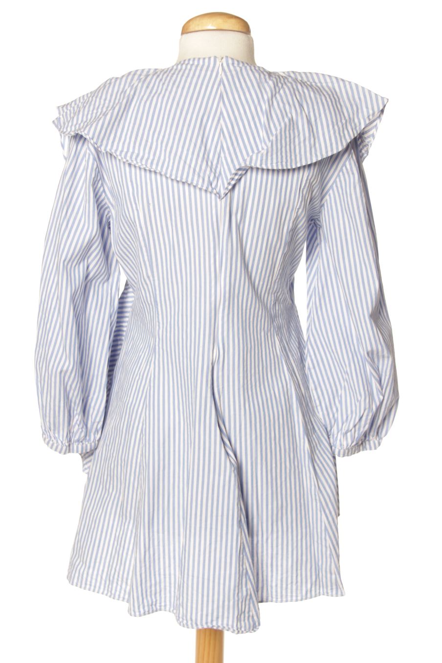 Robe casual Sfera de la taille M, de couleur rayures