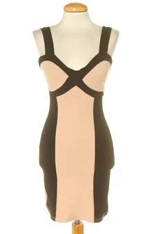 Vestido casual 36 Quiz, foto 1 de 2