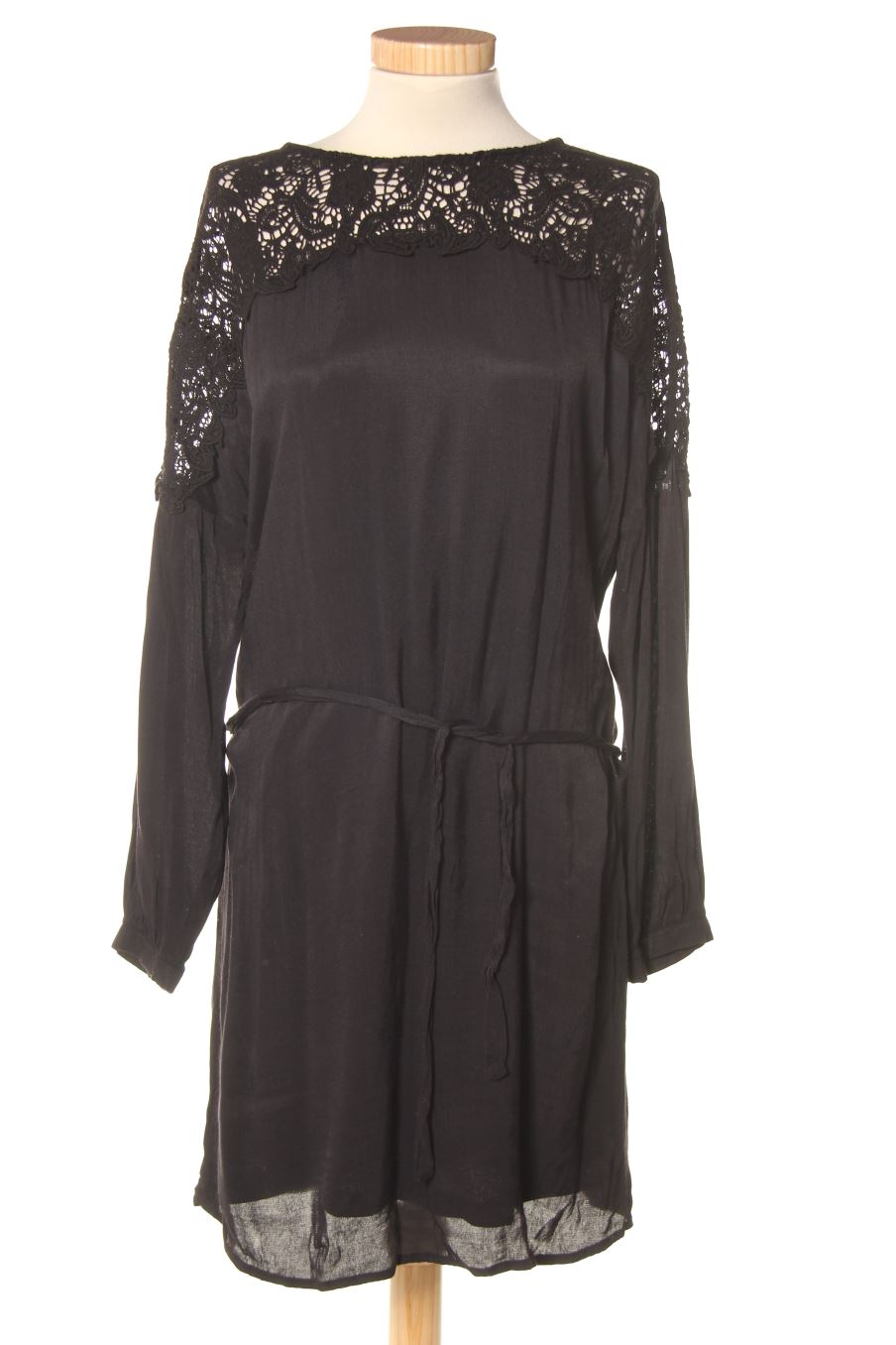 Robe casual Promod de la taille 38, de couleur noir