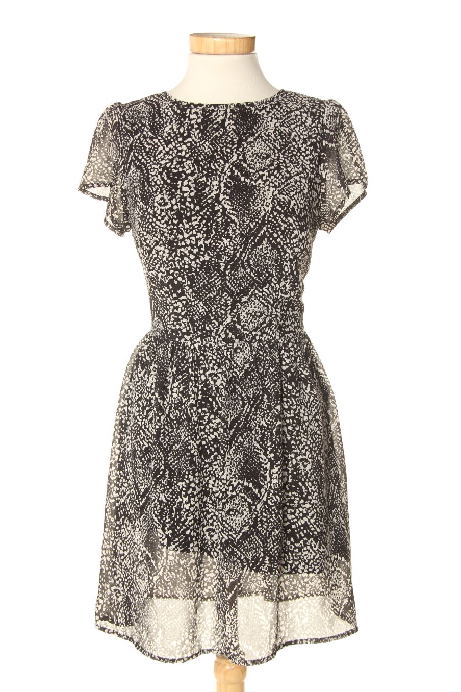 Robe casual Pimkie de la taille S, de couleur noir