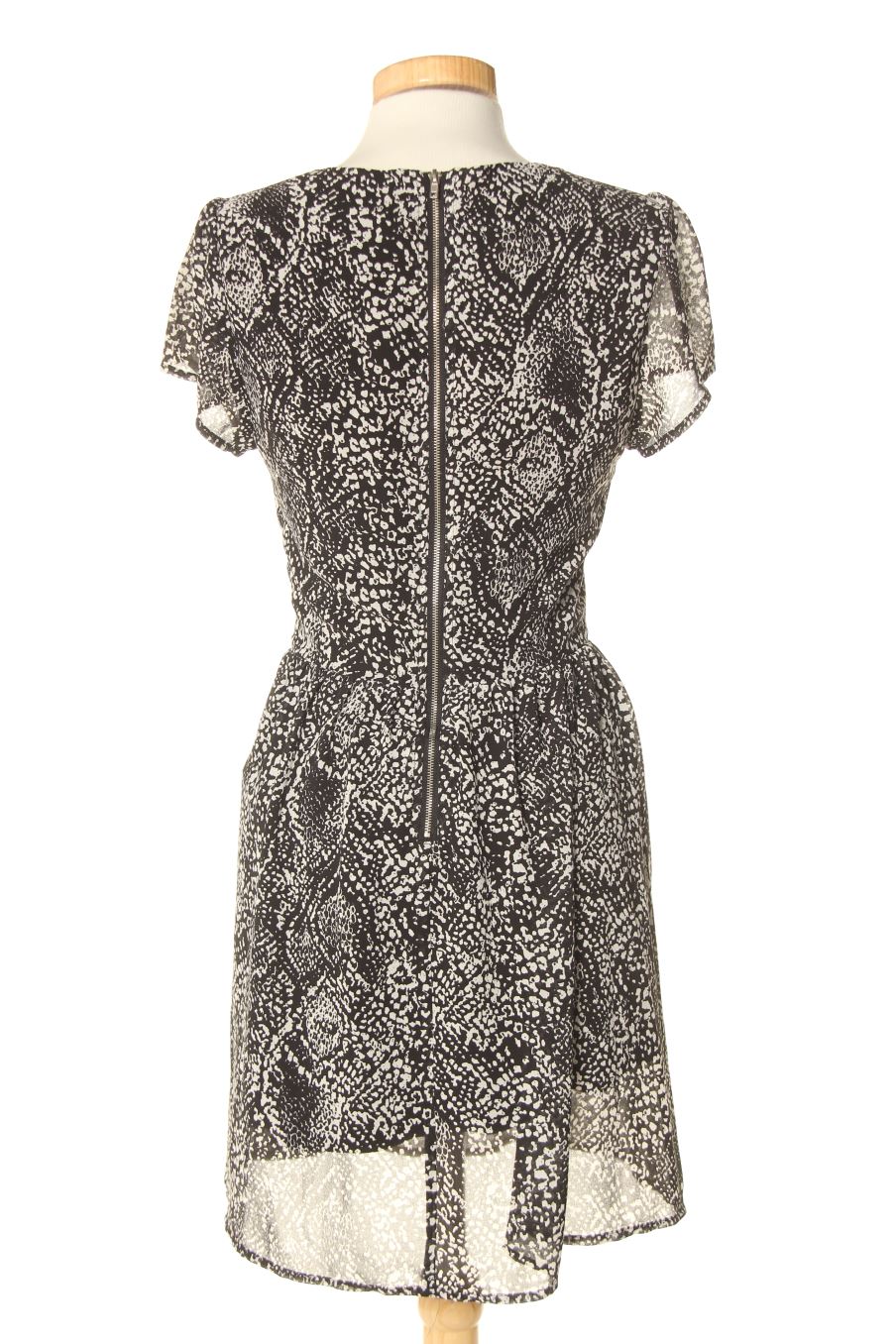 Robe casual Pimkie de la taille S, de couleur noir