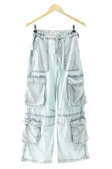 Pantalón 32 Pull & Bear, foto 1 de 2