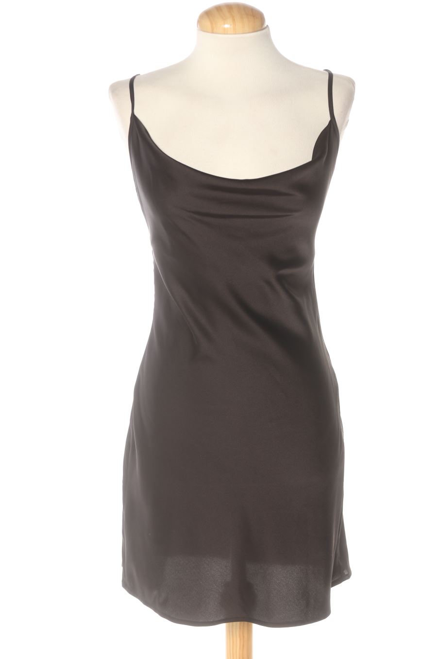 Vestido casual de Stradivarius de la talla XS, de color negro