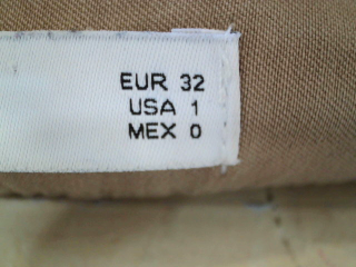 Pantalon Mango de la taille 32, de couleur marron