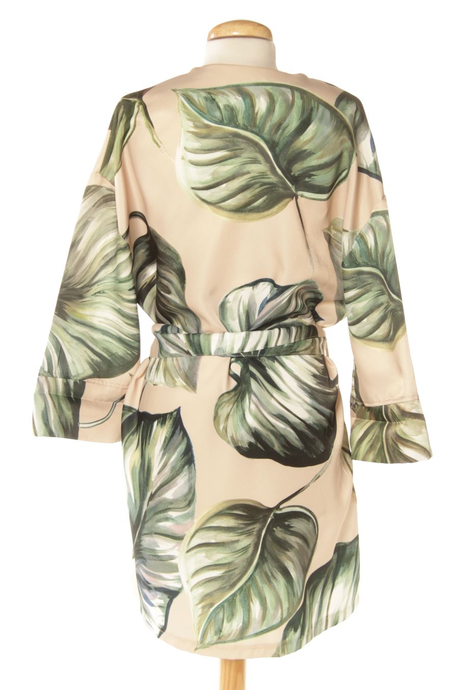 Kimono de Rinascimento de la talla L, de color estampado