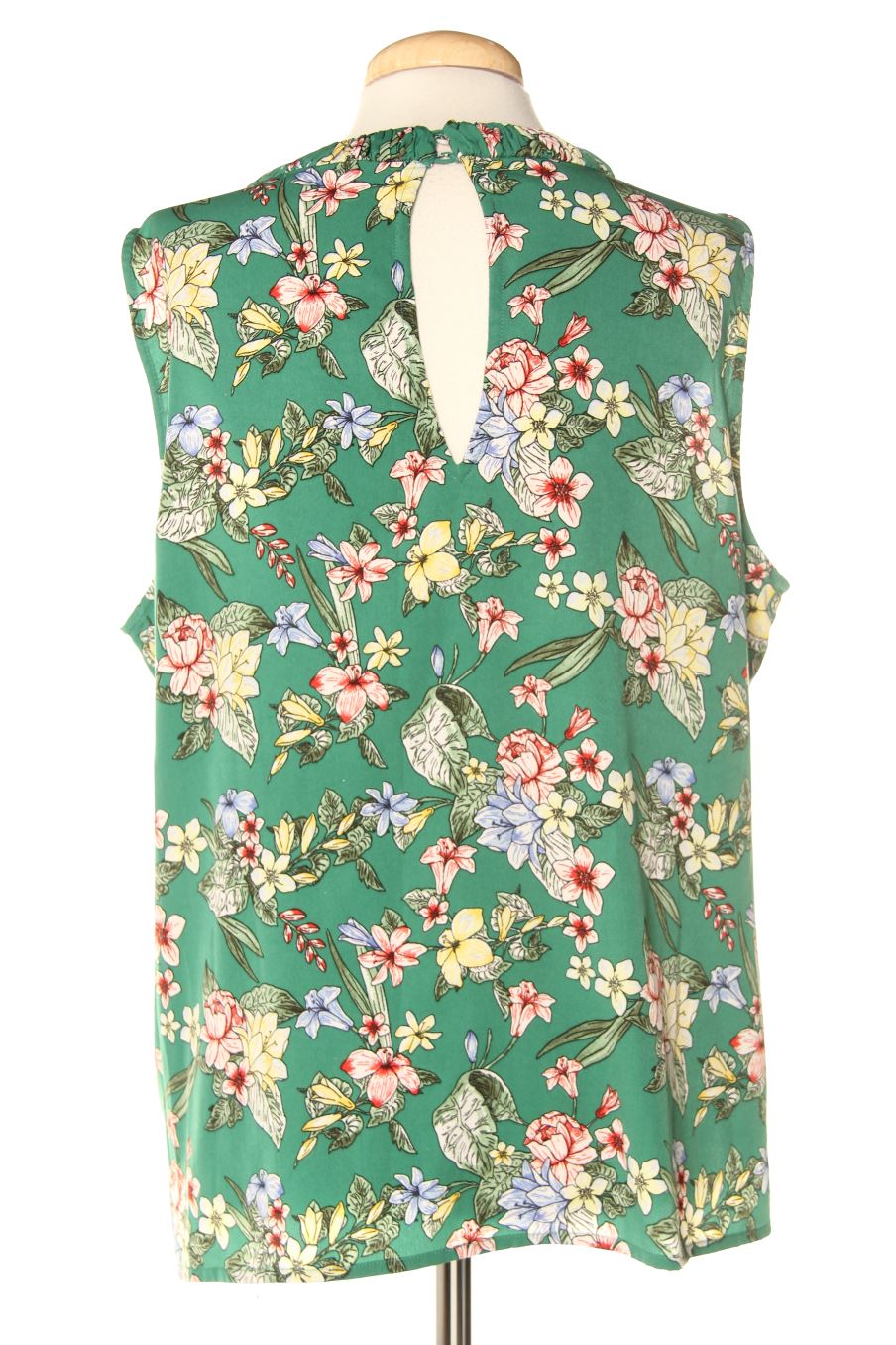 Top Sfera de la taille XL, de couleur fleurs
