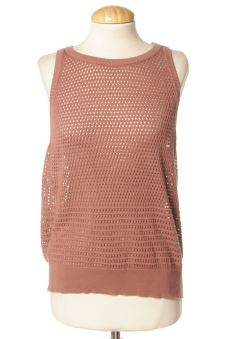Pull L Jacqueline De Yong