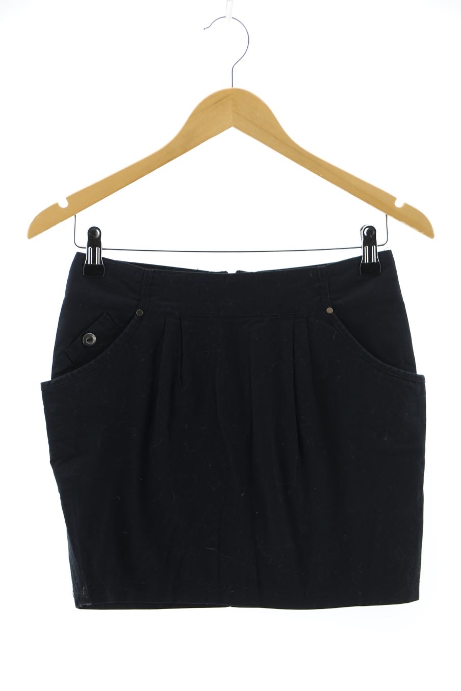 Falda de Stradivarius de la talla 34, de color negro