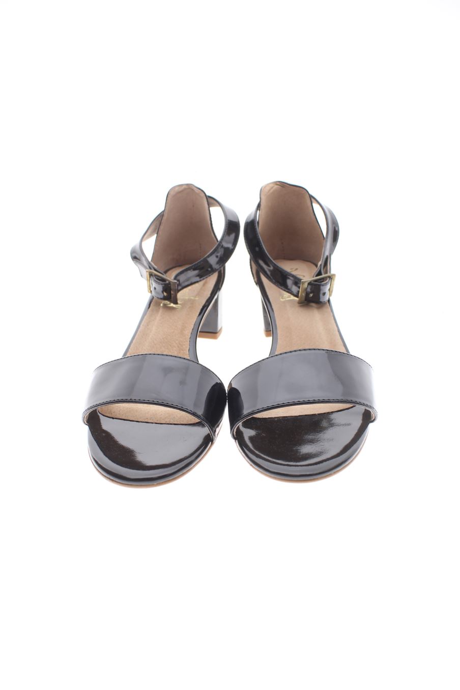 Sandalias tacon de Vienty de la talla 39, de color negro de