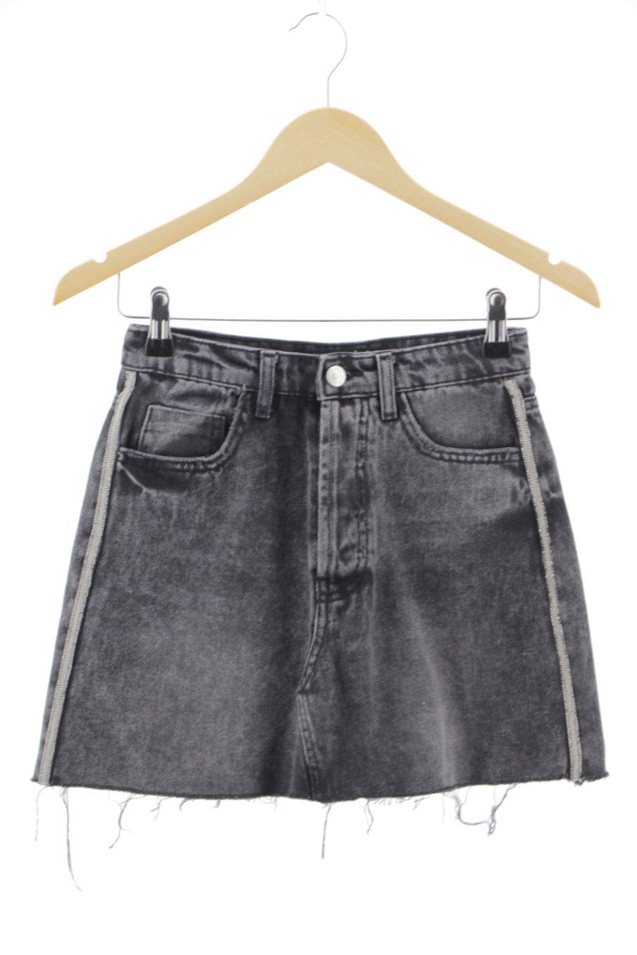 Jupe Stradivarius de la taille 36, de couleur gris de denim