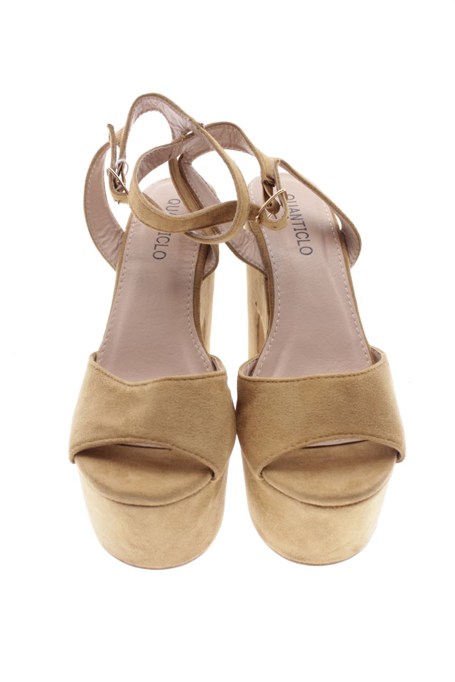 Sandalias tacon de QUANTICLO de la talla 37, de color marrón de