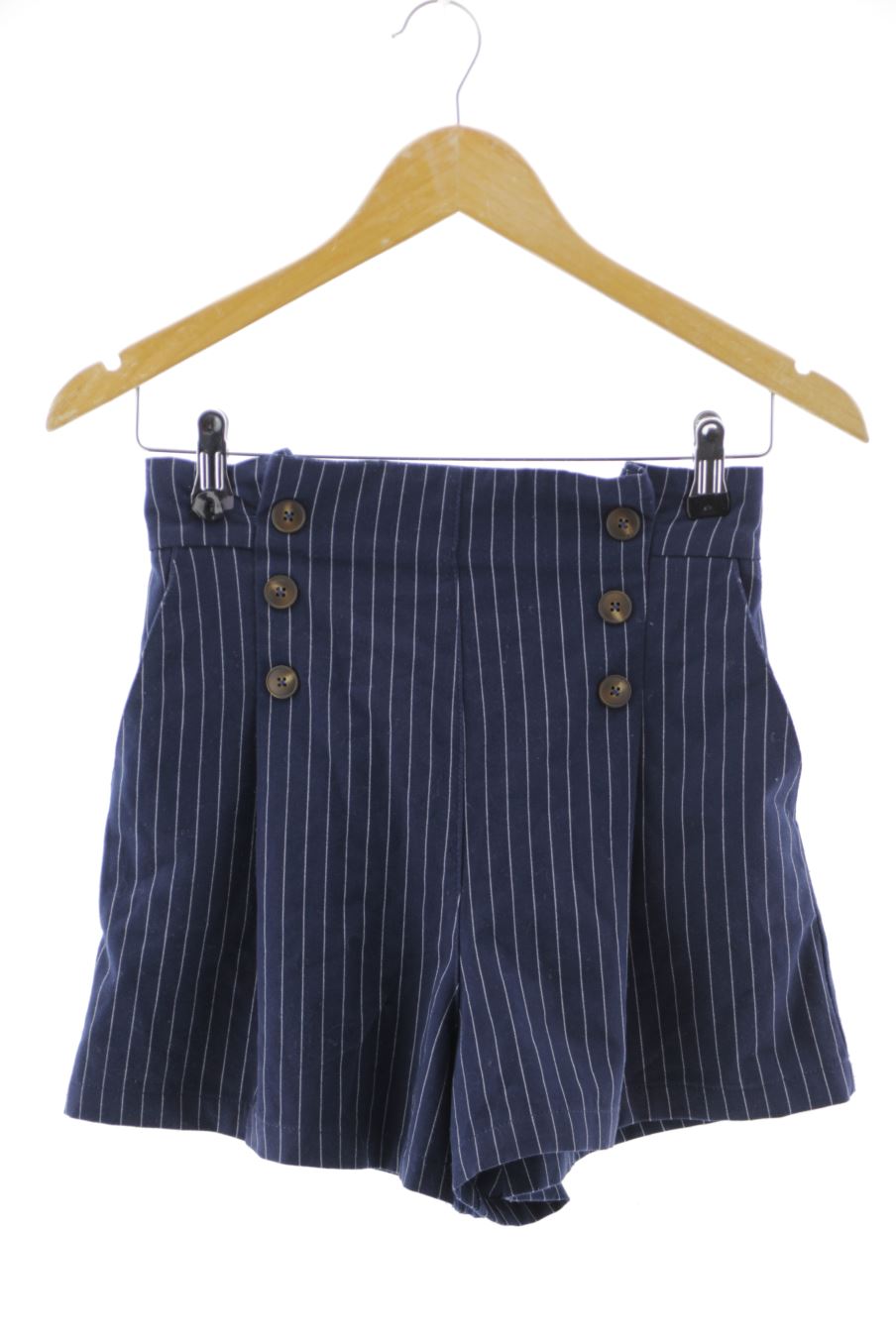 Shorts Pull & Bear de la taille M, de couleur rayures